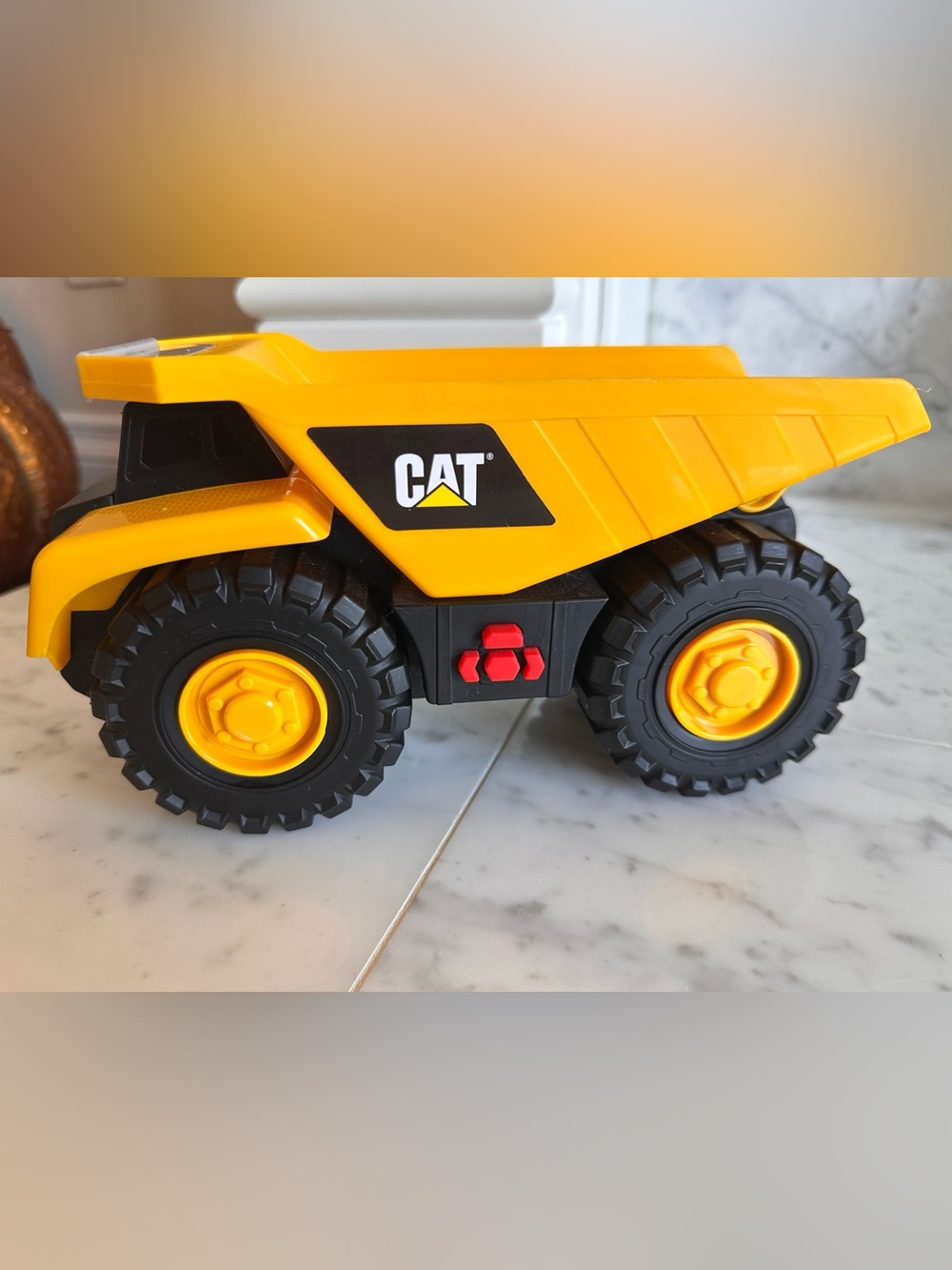 CAT Yellow Dumptruck Toy